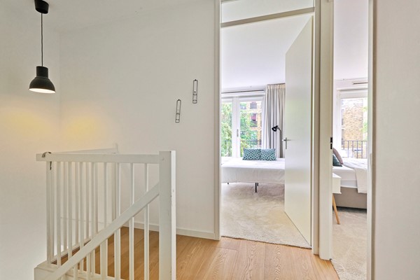 Medium property photo - Leeuwendalersweg 614, 1061 BJ Amsterdam